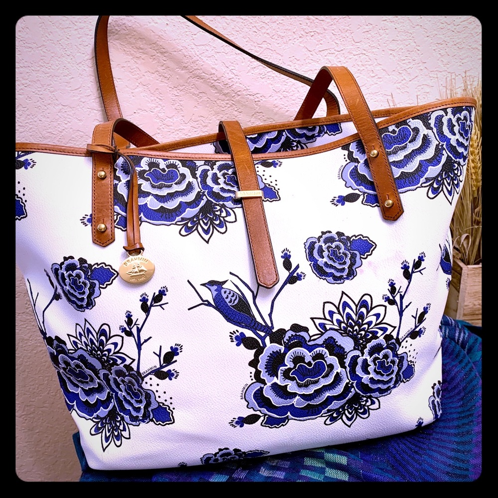 AUTHENTIC Brahmin tote